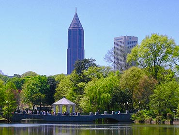 Atlanta's Piedmont Park (© Daniel Mayer, CC-BY-SA-3.0)