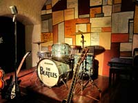 The Beatles Story, Liverpool, displays a mock-up of the Cavern Club Stage (© Ronald Saunders, CC-BY-ASA-2.0).
