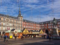 Plaza Mayor's Christmas market (© Barcex, CC-BY-ASA-3.0)