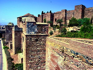 An alcazaba is a Moorish fortification in Spain and Portugal. The alcazaba in Malaga was built by the Hammudid dynasty in the early 11th century. (© Bashevis6920, CC BY-SA 2.0)
